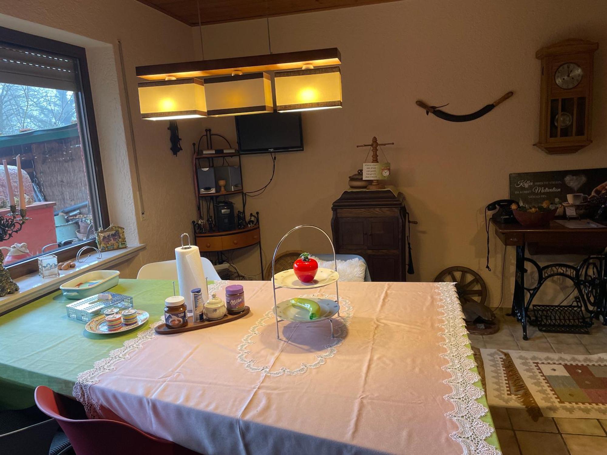 Privatunterkunft Farben Haus Kail